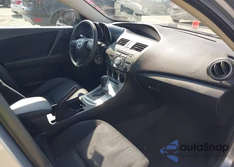 2011 Mazda Mazda3 I Sport из США, поврежденный, VIN JM1BL1UG4B1423013